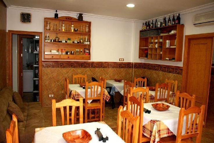 Alojamiento Los Poetas Baeza Restaurante foto